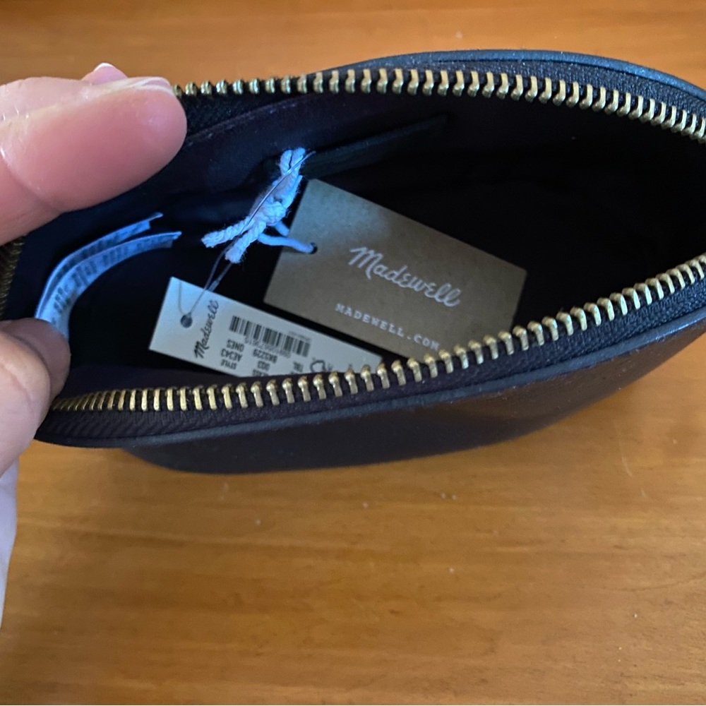 NWT Madewell leather zip pouch, black